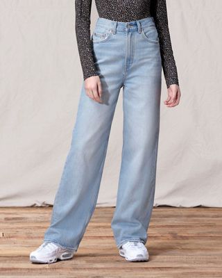 Pics Of Women In Jeans